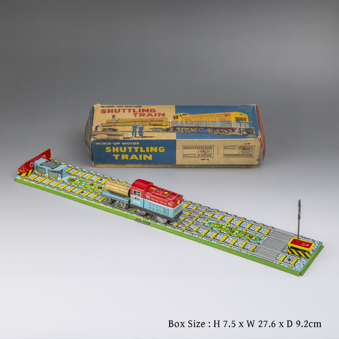 Lot 024　Tin toy "Shuttling Train"
